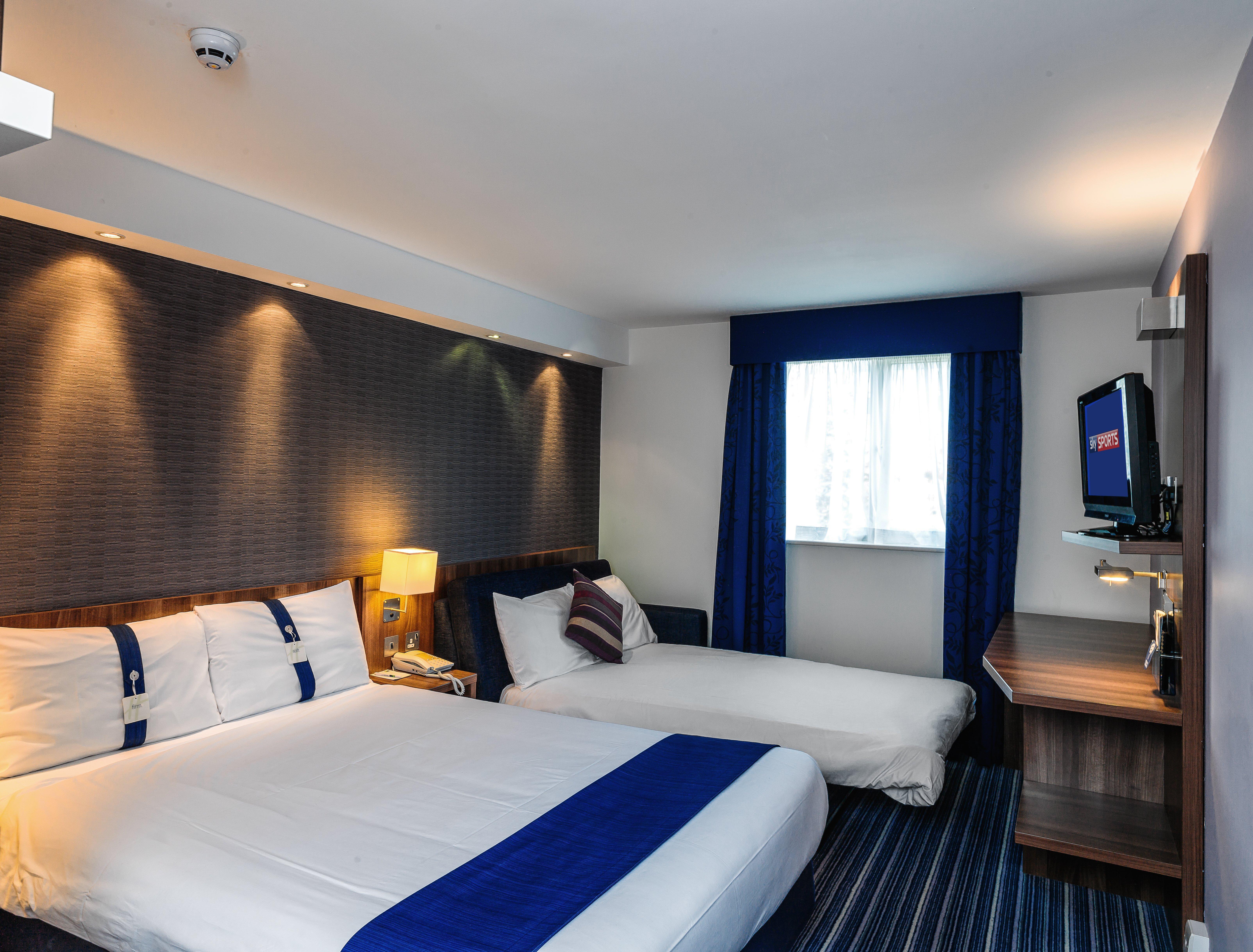 Holiday Inn Express London Gatwick Crawley, An Ihg Hotel Eksteriør bilde
