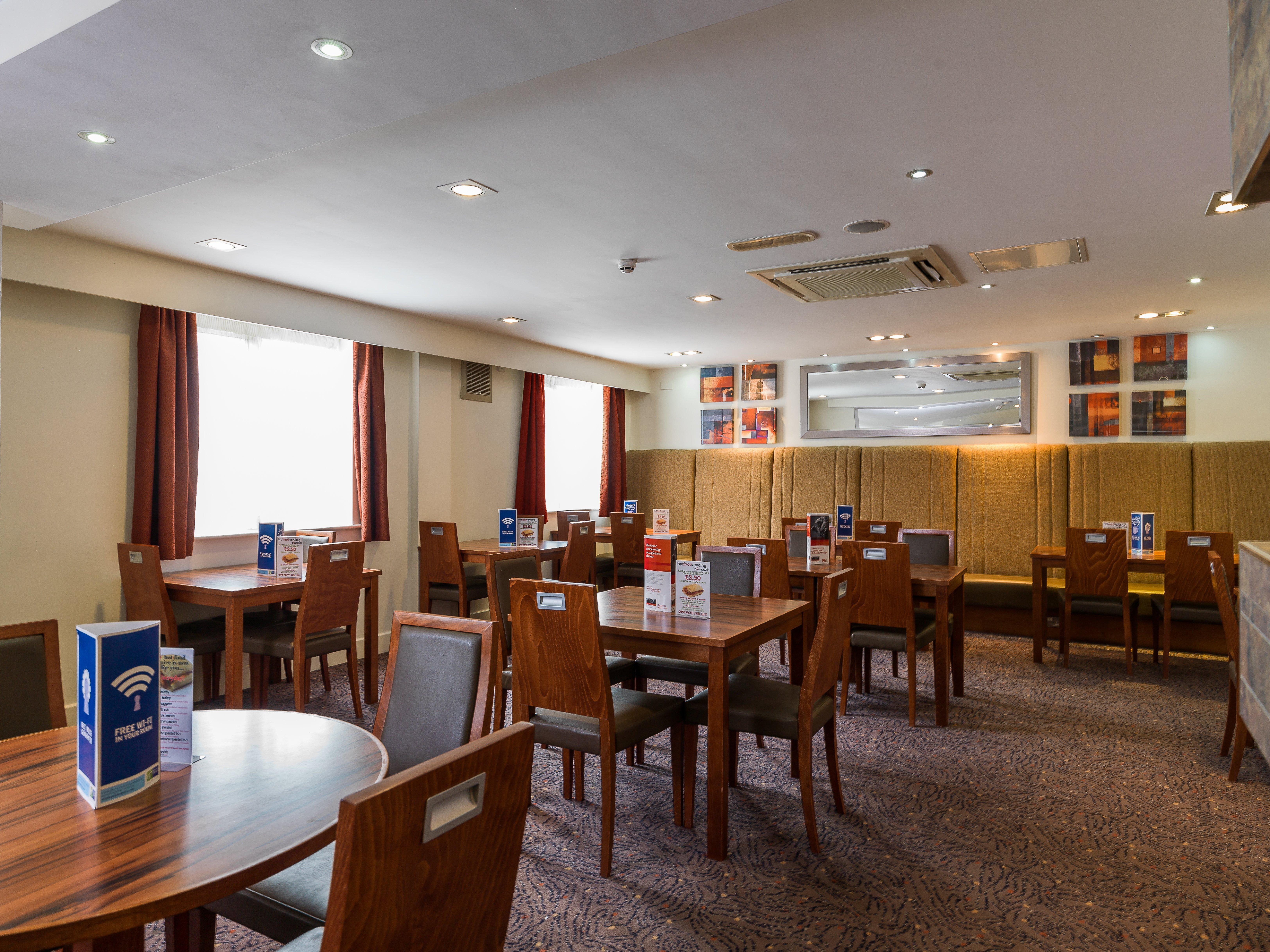Holiday Inn Express London Gatwick Crawley, An Ihg Hotel Eksteriør bilde