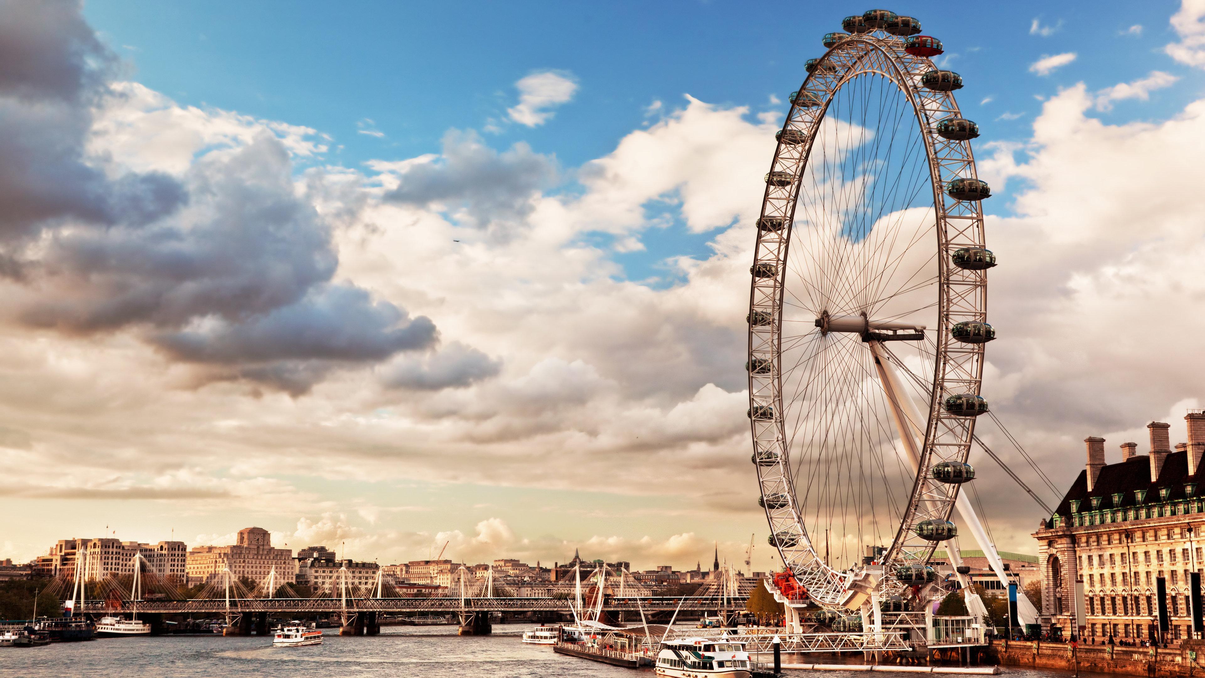 Holiday Inn Express London Gatwick Crawley, An Ihg Hotel Eksteriør bilde