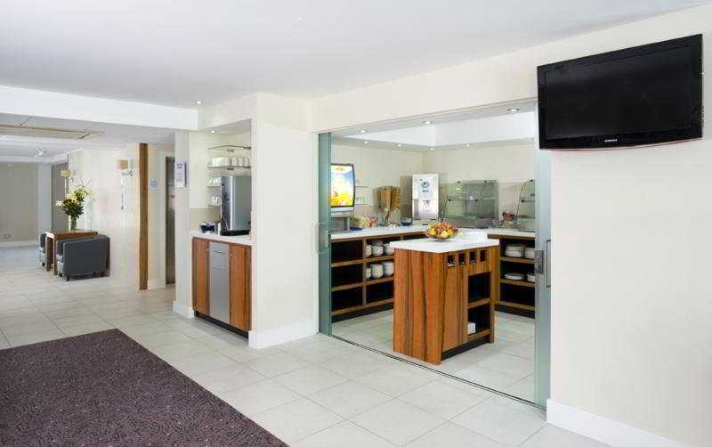 Holiday Inn Express London Gatwick Crawley, An Ihg Hotel Eksteriør bilde